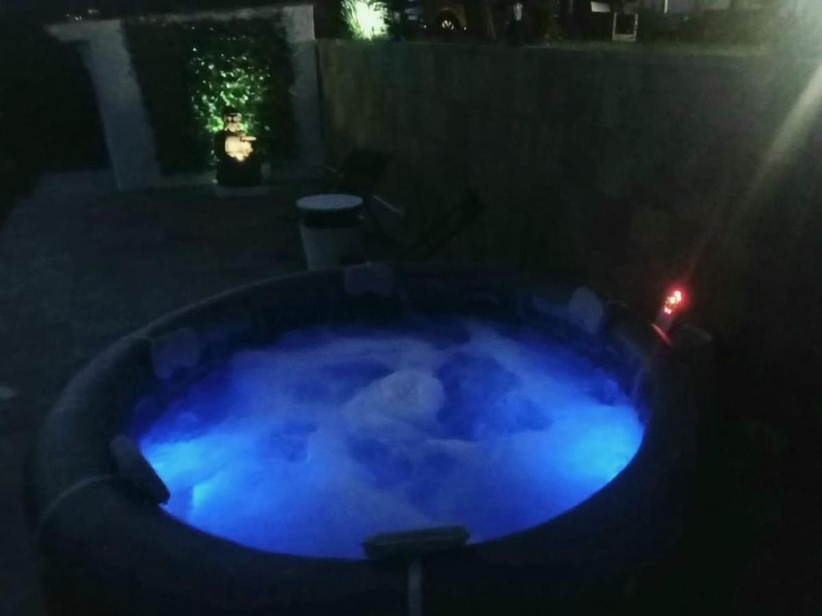 TurísBuen Estar, Piscina, Barbacoa, Jacuzzi En Valencia别墅 外观 照片