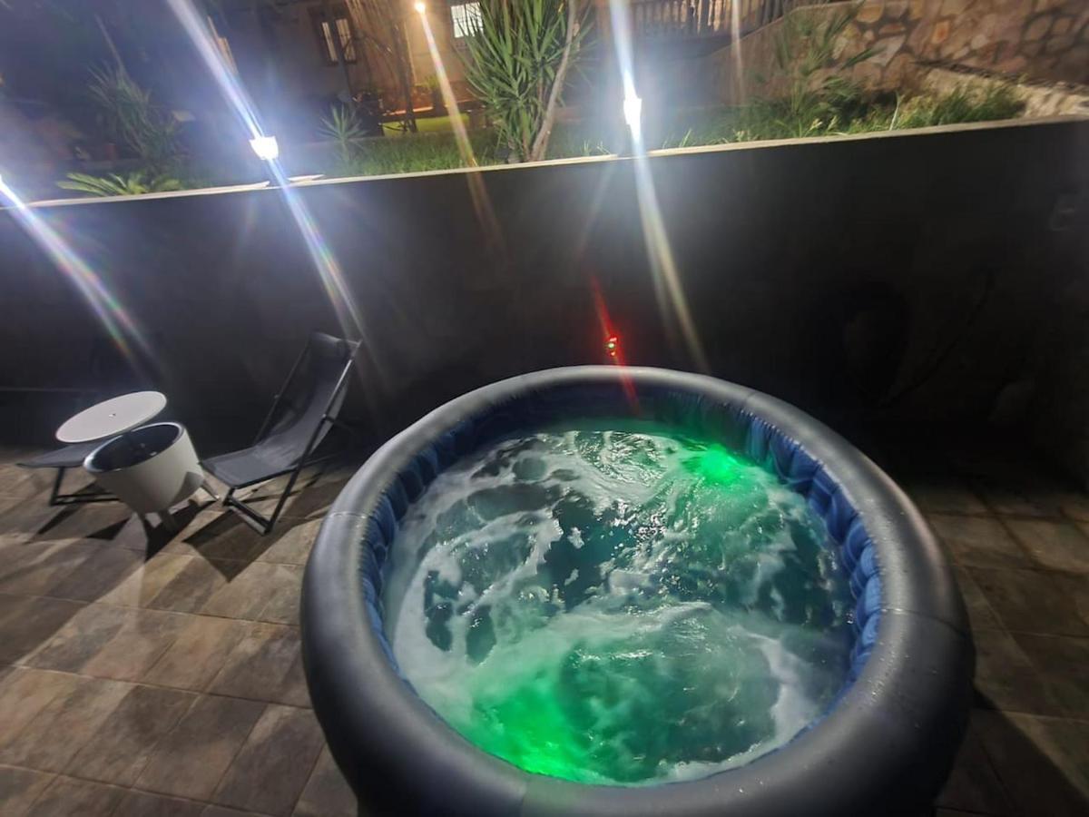 TurísBuen Estar, Piscina, Barbacoa, Jacuzzi En Valencia别墅 外观 照片