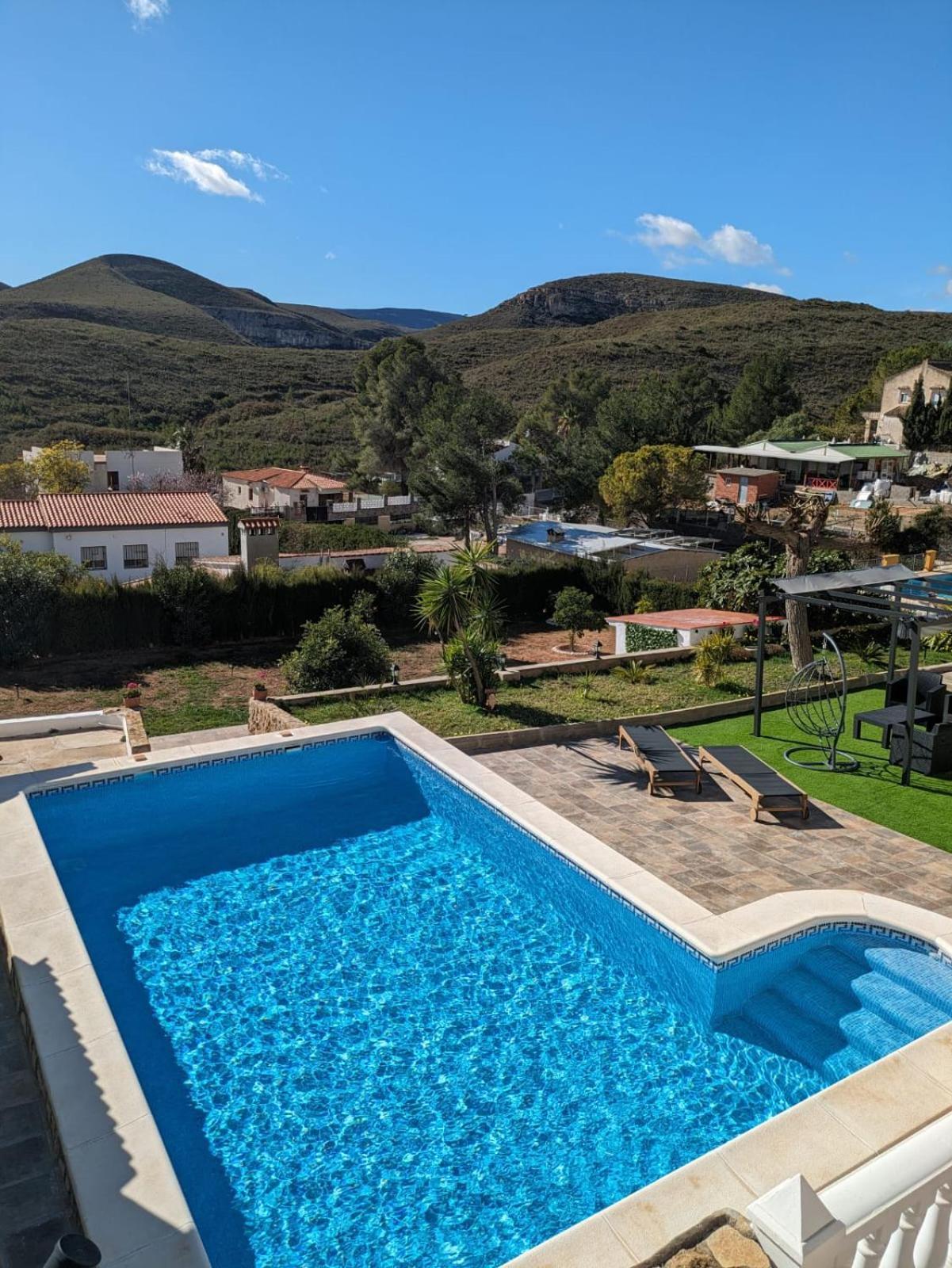 TurísBuen Estar, Piscina, Barbacoa, Jacuzzi En Valencia别墅 外观 照片